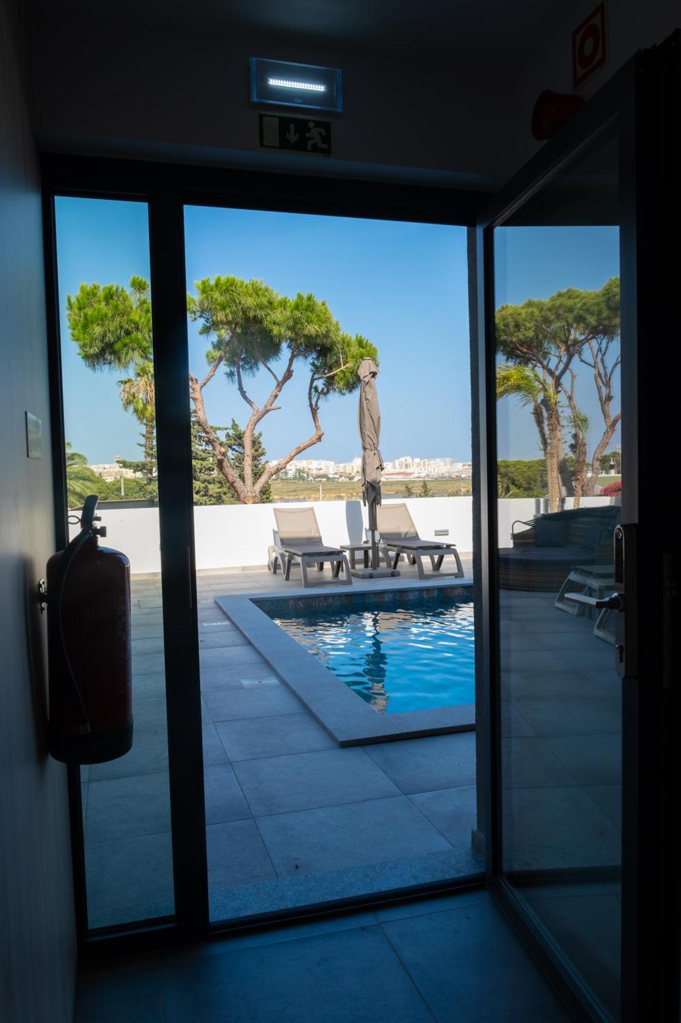 Ria Formosa Guest House ファロ エクステリア 写真